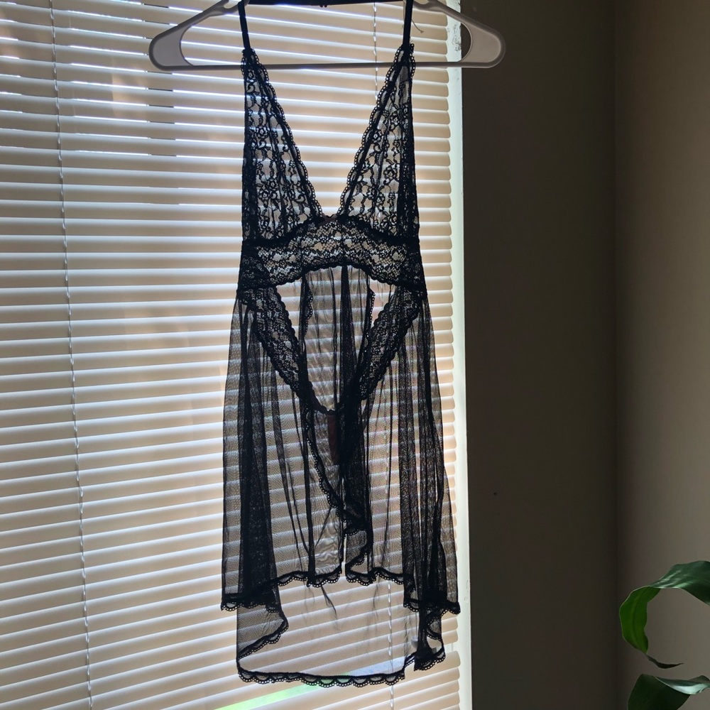 Victoria’s Secret Black Lace and mesh Teddy Gown L